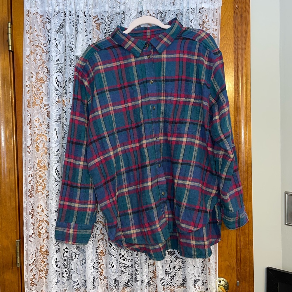 Womens American eagle boyfriend fit flannel shirt